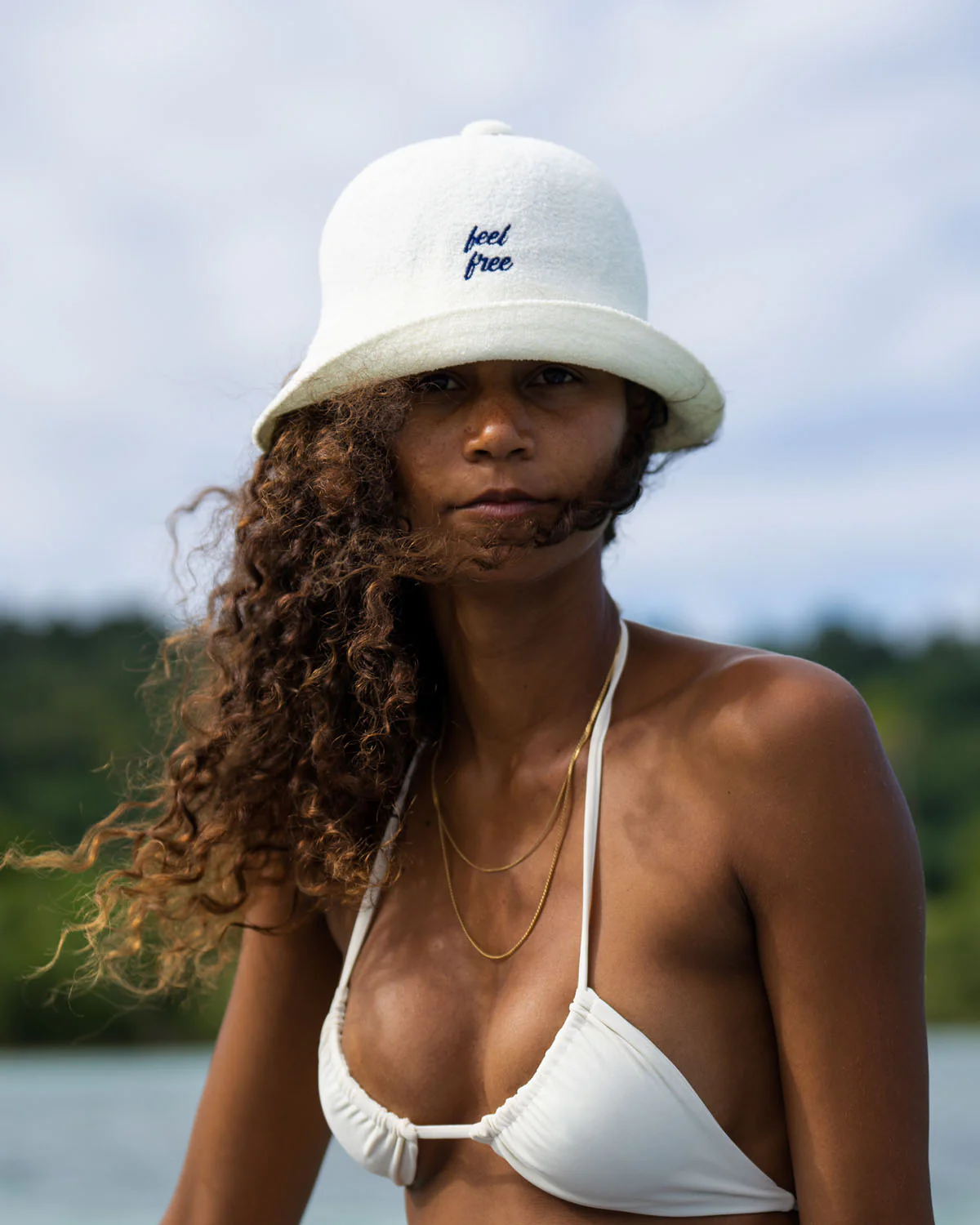 Free Feeling Bucket Hat - Image 4